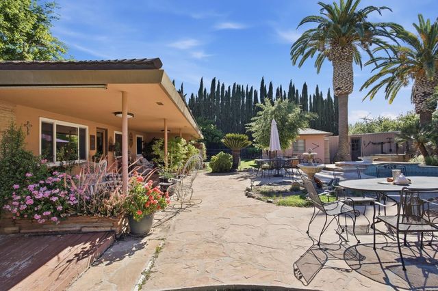 5850 W Durham Ferry, Tracy, CA 95304