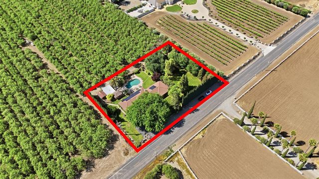 5850 W Durham Ferry, Tracy, CA 95304