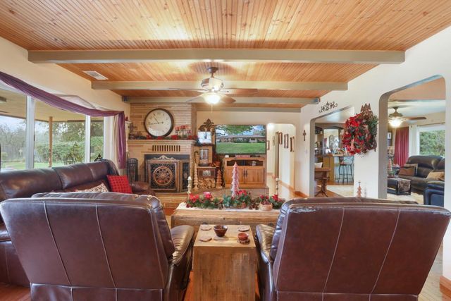 5850 W Durham Ferry, Tracy, CA 95304