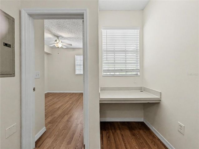 5701 BENTGRASS DRIVE 18-207, Sarasota, FL 34235