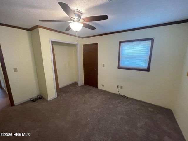 141 NE 33rd Street, Oak Island, NC 28465