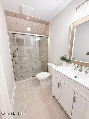 512 Macon Court, Wilmington, NC 28412