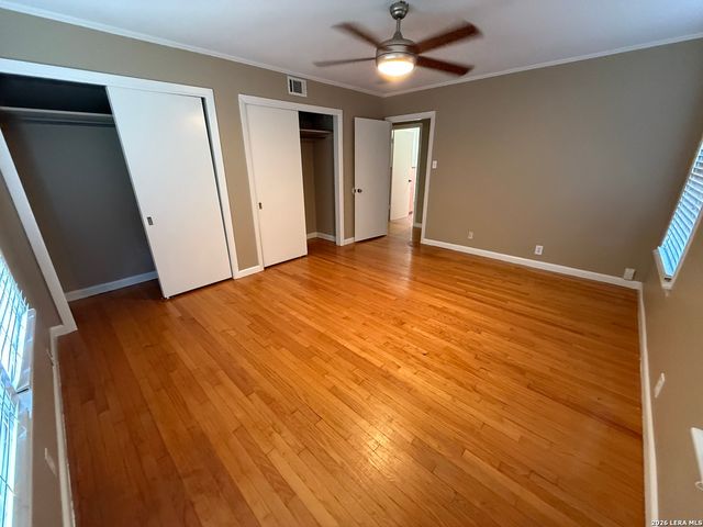 403 E NOTTINGHAM DR, San Antonio, TX 78209