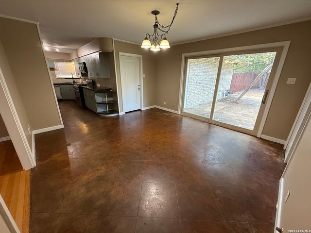 403 E NOTTINGHAM DR, San Antonio, TX 78209