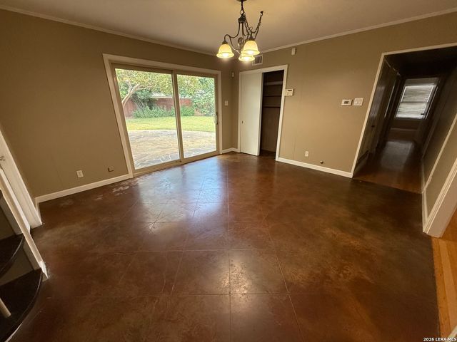 403 E NOTTINGHAM DR, San Antonio, TX 78209