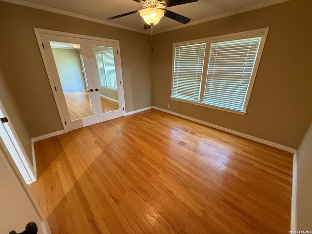 403 E NOTTINGHAM DR, San Antonio, TX 78209
