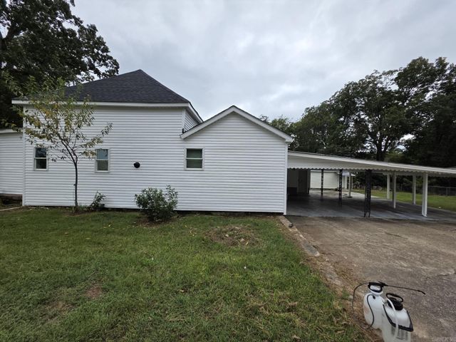 400 Clark Street, Hot Springs, AR 71913