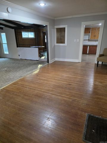 400 Clark Street, Hot Springs, AR 71913