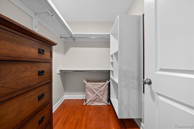 411 E Ferry Street, Detroit, MI 48202