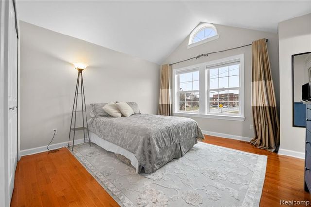 411 E Ferry Street, Detroit, MI 48202