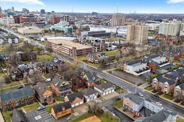 411 E Ferry Street, Detroit, MI 48202