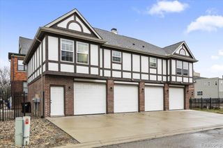 411 E Ferry Street, Detroit, MI 48202