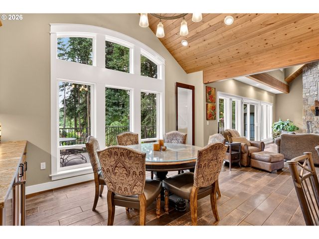 18965 Se SEMPLE Rd, Damascus, OR 97089