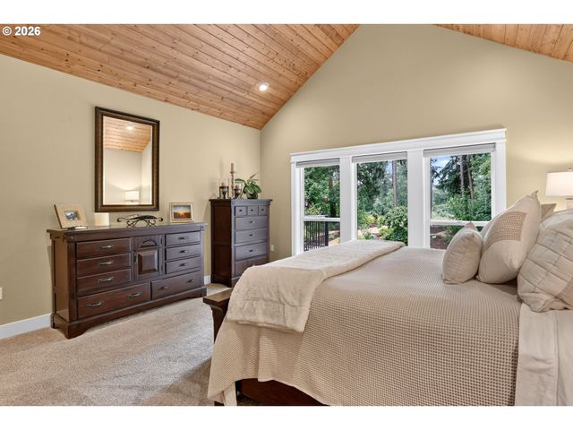 18965 Se SEMPLE Rd, Damascus, OR 97089