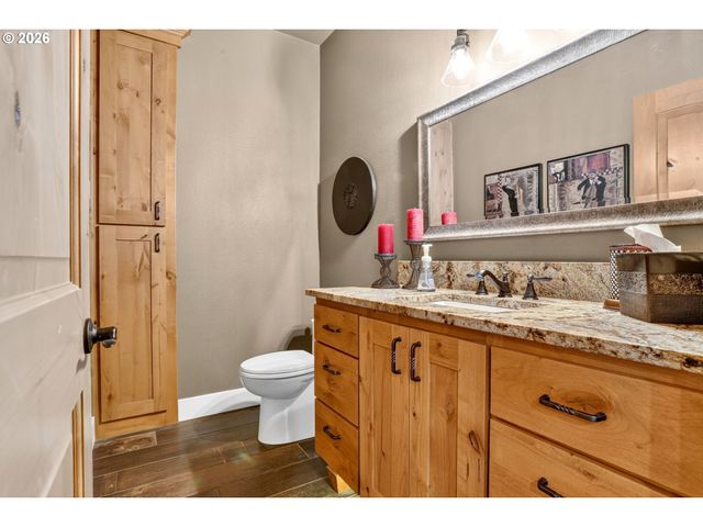 18965 Se SEMPLE Rd, Damascus, OR 97089