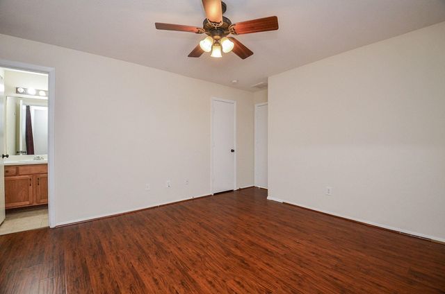 6138 Settlers Lake Circle E, Katy, TX 77449