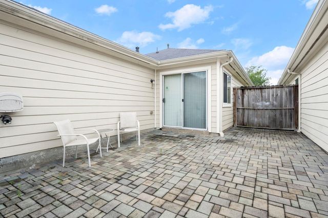 6138 Settlers Lake Circle E, Katy, TX 77449