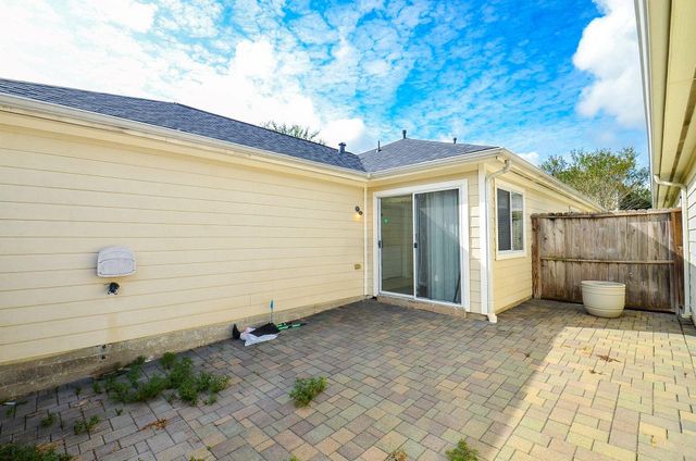 6138 Settlers Lake Circle E, Katy, TX 77449