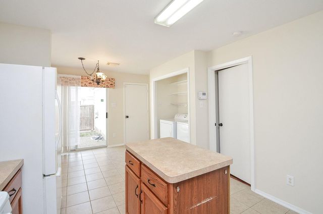 6138 Settlers Lake Circle E, Katy, TX 77449