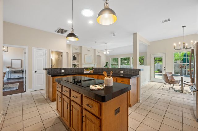8141 Jester BLVD, Austin, TX 78750