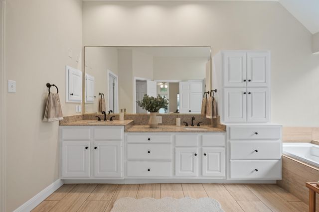 8141 Jester BLVD, Austin, TX 78750
