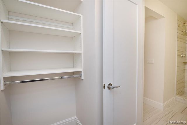 211 E Merrill Street 409, Birmingham, MI 48009