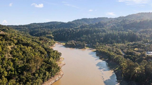 1 Old Santa Cruz Highway, Los Gatos, CA 95033