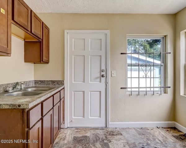 1559 W 31ST Street, Jacksonville, FL 32209