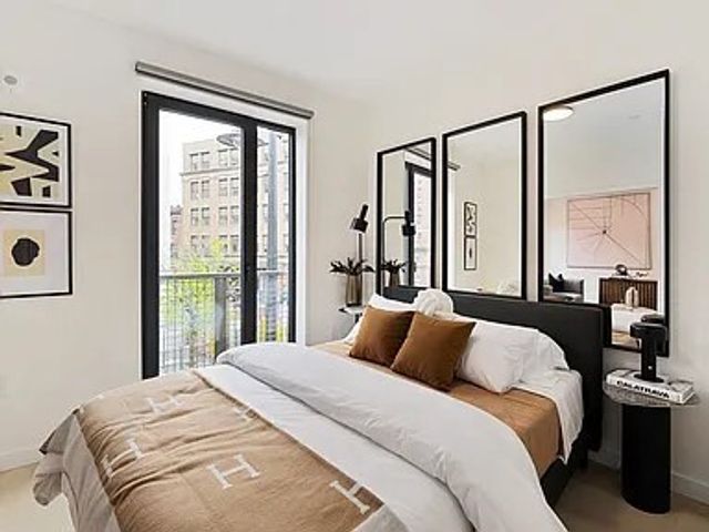 87 Oxford Street 404, Lynn, MA 01901