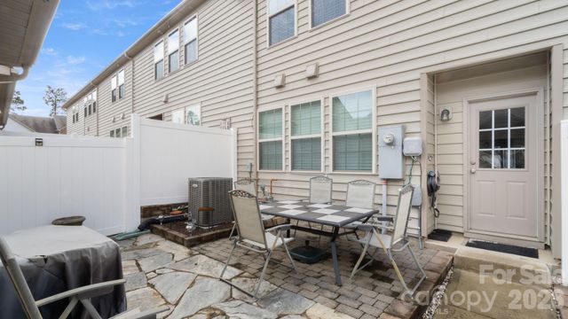 6025 Turkey Oak Lane, Fort Mill, SC 29707