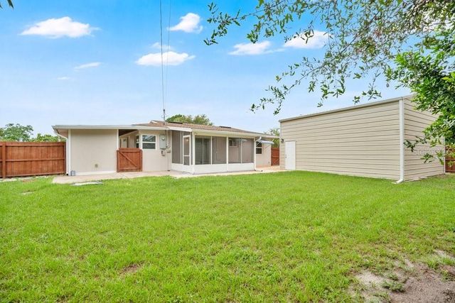 1109 COBBLESTONE AVENUE, Deltona, FL 32725