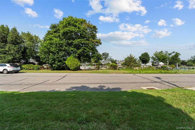 81 Wilson Avenue, Amityville, NY 11701