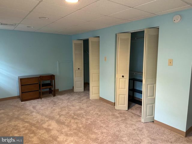 37 W HADDON AVE W, Oaklyn, NJ 08107