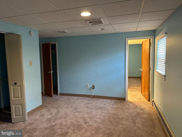 37 W HADDON AVE W, Oaklyn, NJ 08107