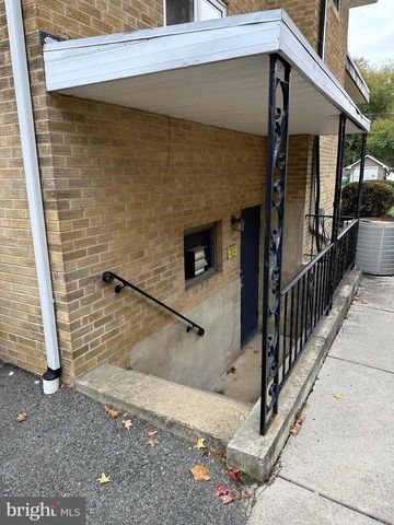 37 W HADDON AVE W, Oaklyn, NJ 08107