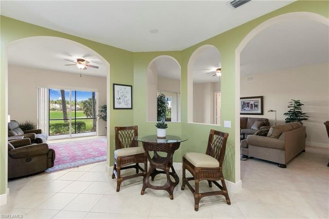 9066 Cascada WAY 101, Naples, FL 34114