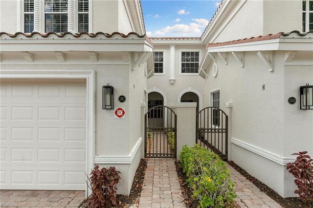 9066 Cascada WAY 101, Naples, FL 34114