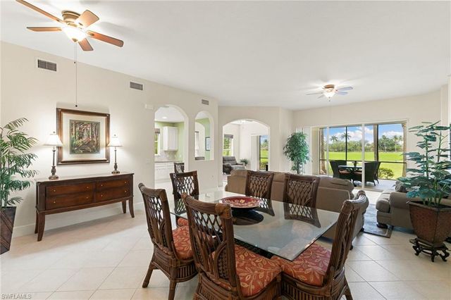 9066 Cascada WAY 101, Naples, FL 34114