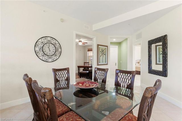 9066 Cascada WAY 101, Naples, FL 34114