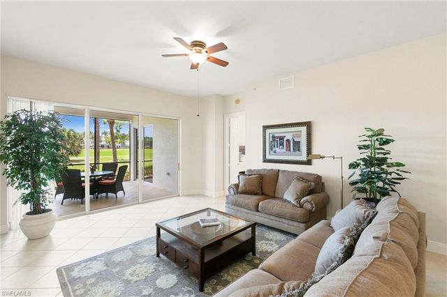 9066 Cascada WAY 101, Naples, FL 34114
