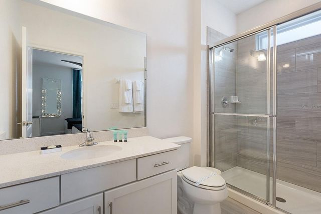 8009 OAK SHADOW COURT, Davenport, FL 33837