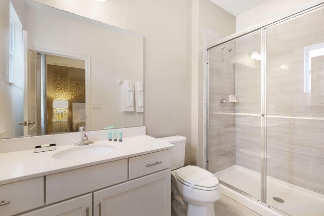 8009 OAK SHADOW COURT, Davenport, FL 33837