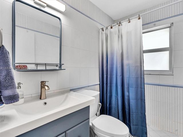 13621 SW 21st St, Miramar, FL 33027