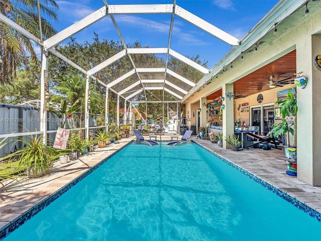 13621 SW 21st St, Miramar, FL 33027