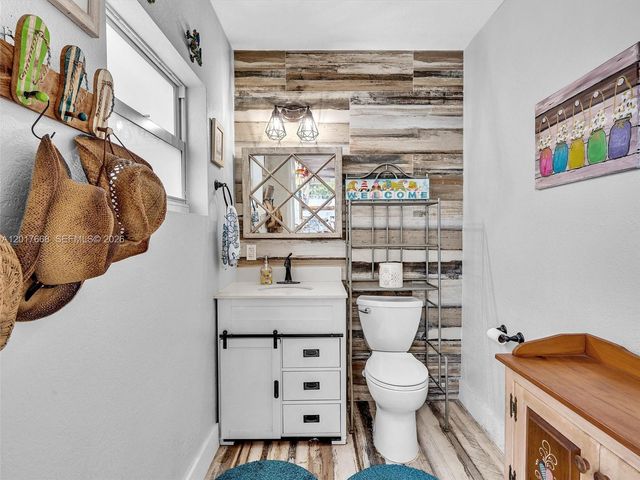 13621 SW 21st St, Miramar, FL 33027