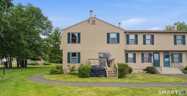 49 Bay Path Way 49, Branford, CT 06405