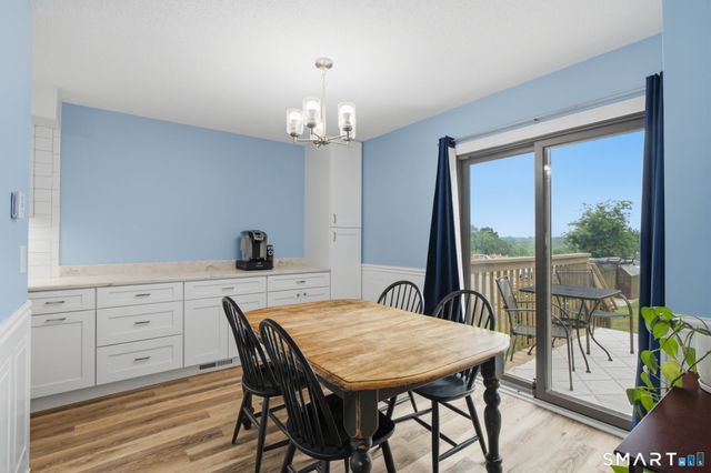 49 Bay Path Way 49, Branford, CT 06405
