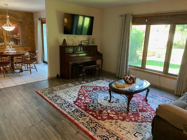 2223 HOPF LANE, De Pere, WI 54115