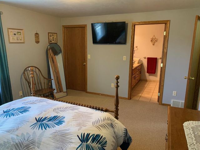 2223 HOPF LANE, De Pere, WI 54115