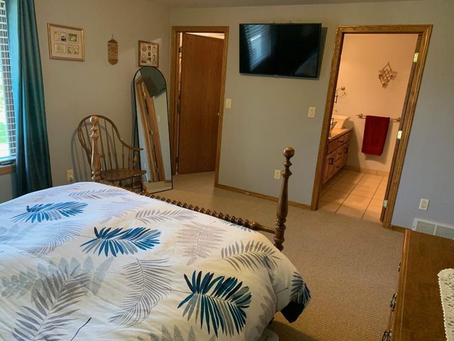 2223 HOPF LANE, De Pere, WI 54115
